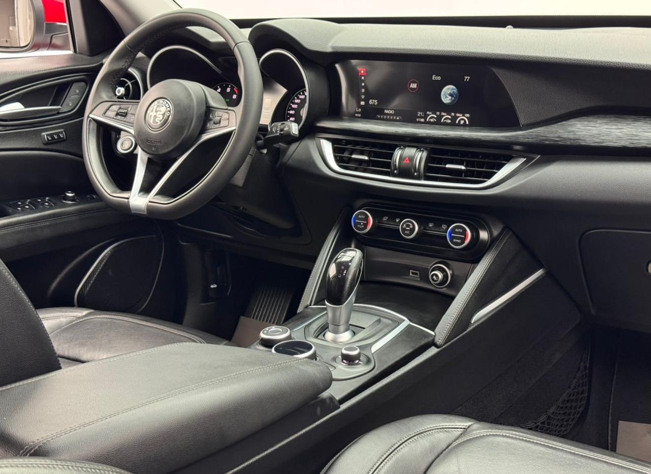 Alfa Romeo Stelvio Super 2.0L 2018 Alfa Romeo Stelvio Q4 Super, Service History, 1 Year Warranty, GCC