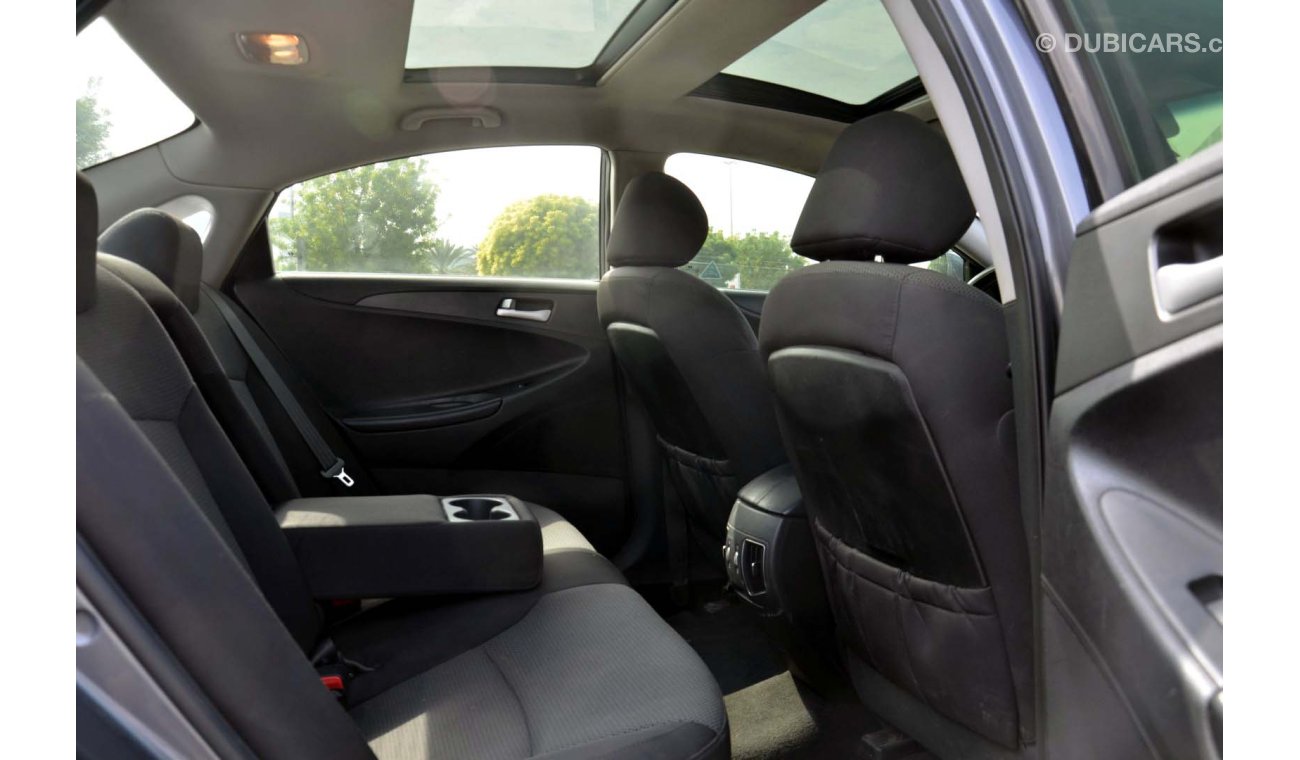 Hyundai Sonata (Panoramic Roof)