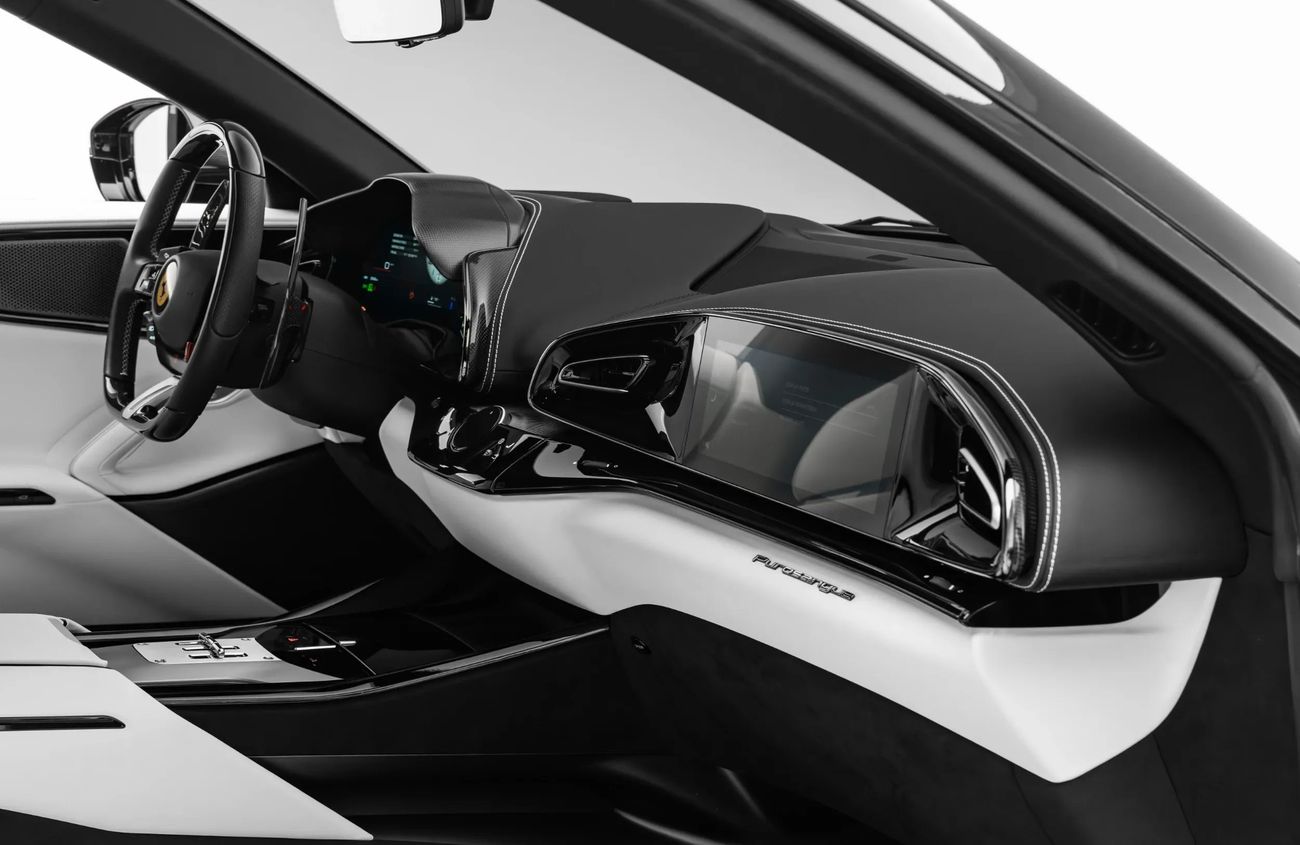 فيراري بوروسانجوي 6.5L V-12 Naturally Aspirated Engine | Warranty