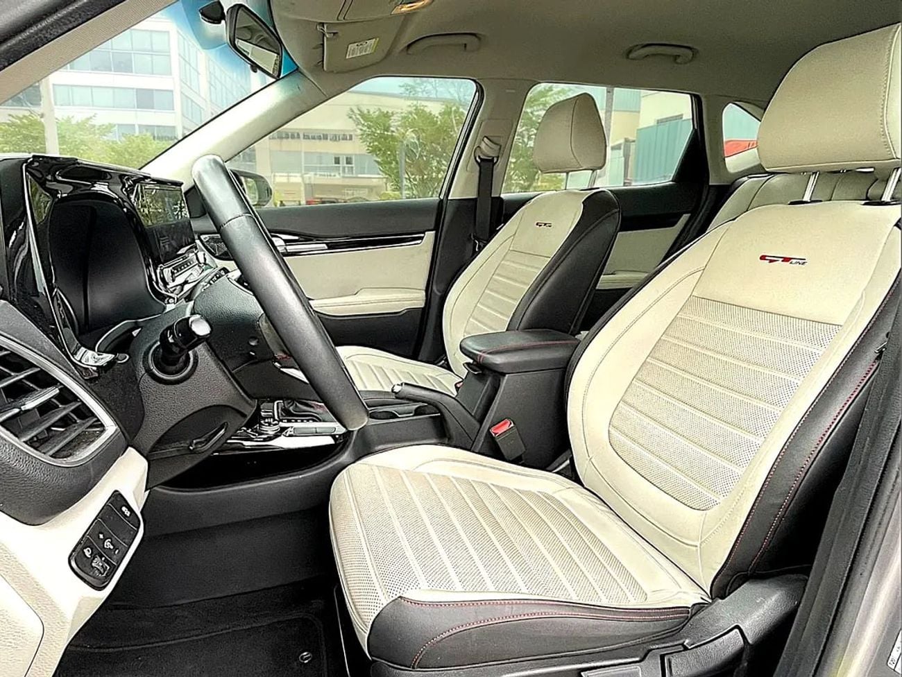 Kia Seltos GT Line 1.6L 976 P.m | GT Line GCC Specs - Excellent Condition | Under warranty