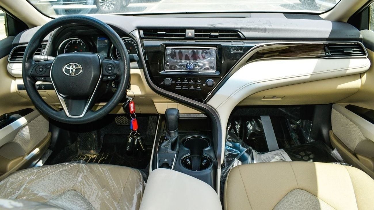 تويوتا كامري ECT0005 - Toyota Camry LE - 2.5L - Petrol - White