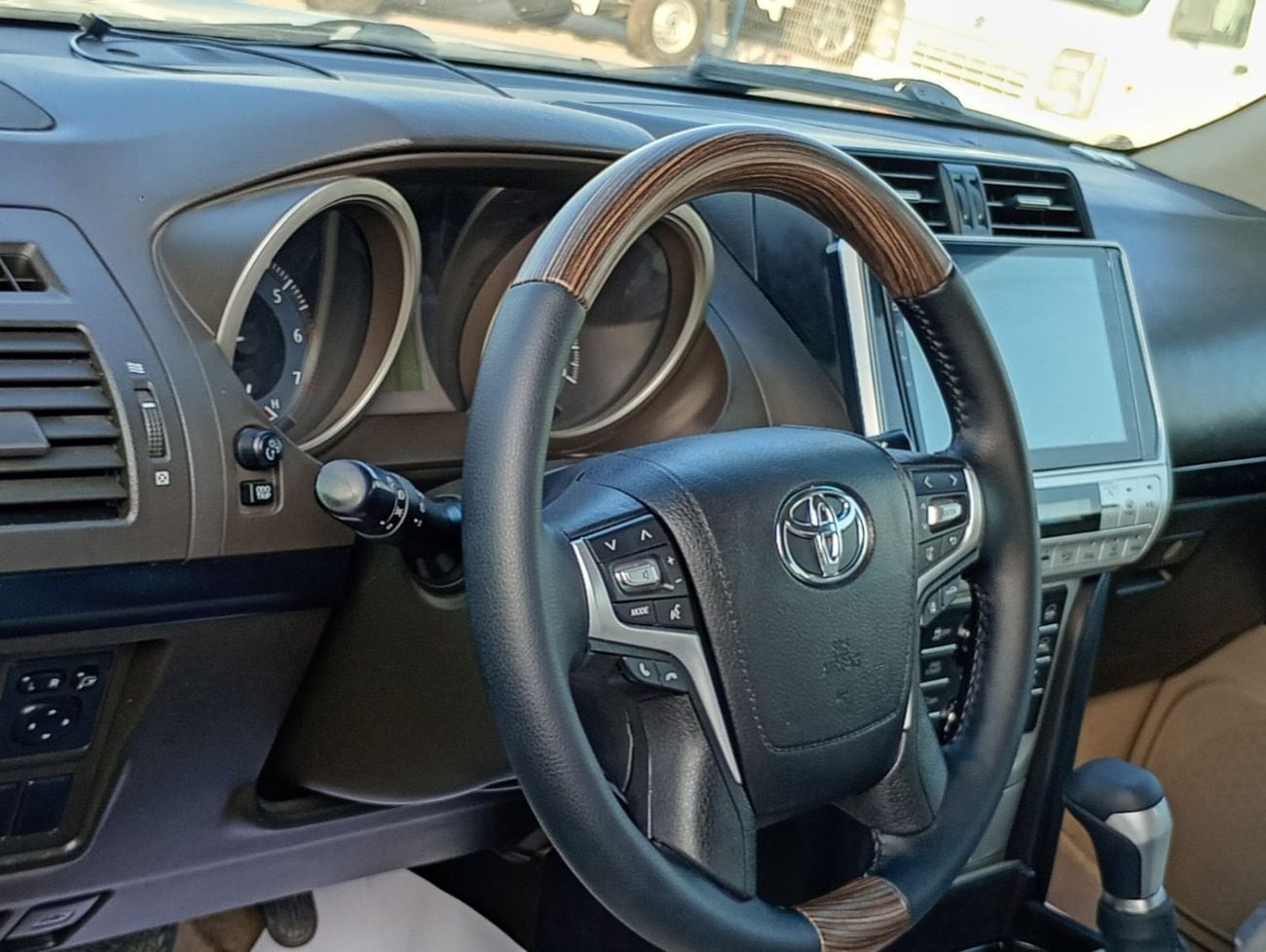 Toyota Prado TX-L Top 2.7L