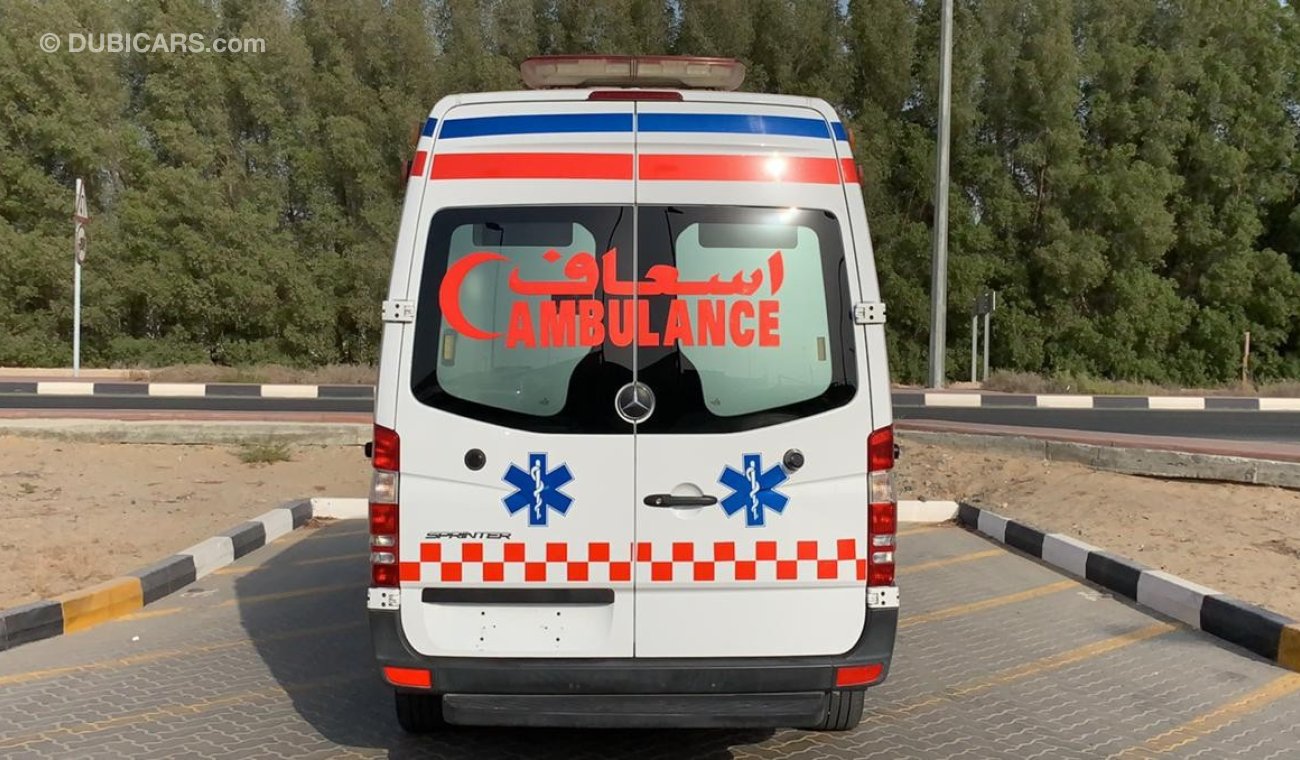 مرسيدس بنز سبرينتر Mercedes Sprinter Ambulance 2015 Ref# 417