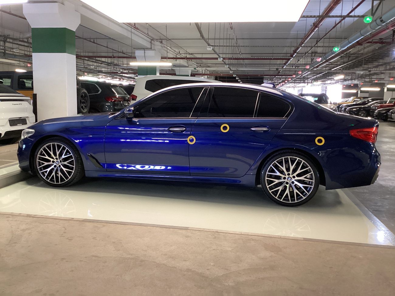 بي أم دبليو 520i M Sport | شامل الضمان | 0 ﺪﻔﻋﺓ ﺃﻮﻟﻯ