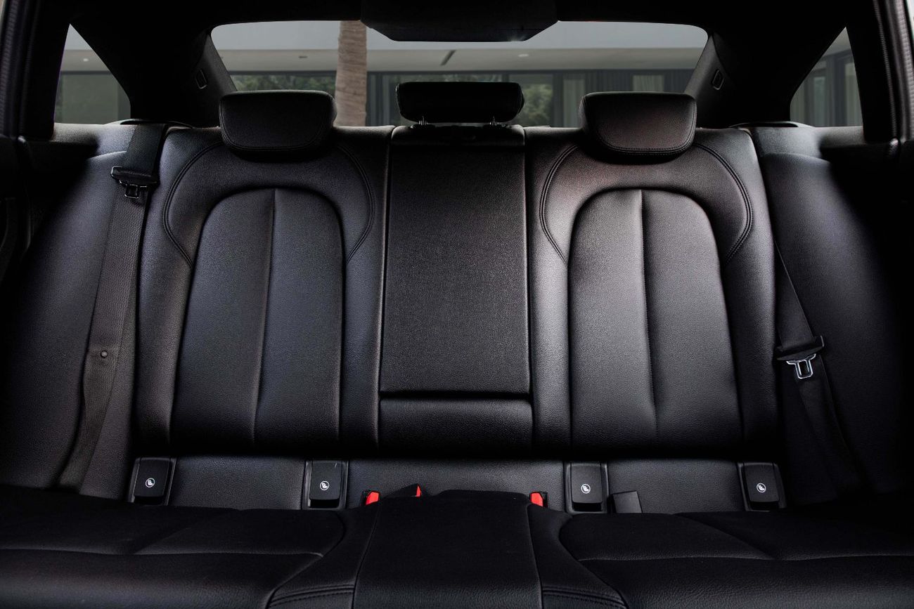 BMW 218i GRAN COUPE | 1,665 P.M  | 0% Downpayment | 218I M-SPORT BMW SERVICED!