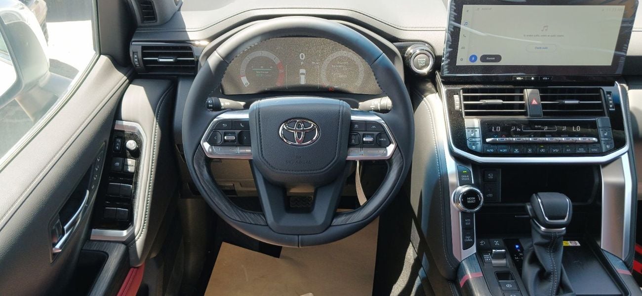 Toyota Land Cruiser LC300 VXR 3.3L Diesel 2026YM