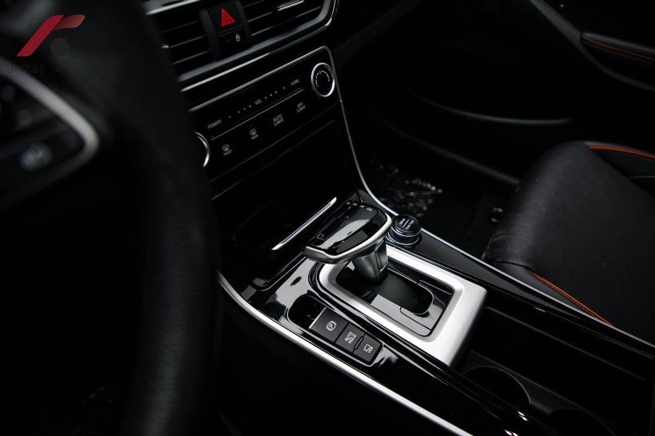 Kia Seltos GLS MID