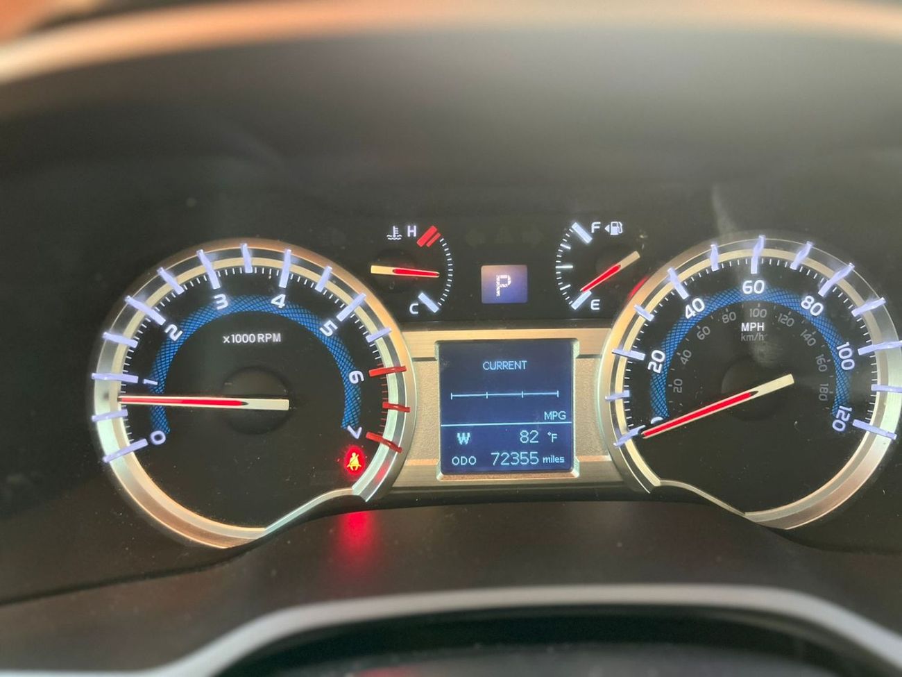 تويوتا Runner4 2015 Toyota 4Runner SR5 Premium - 4.0L V6 - Full Display Rear CAM  - Leather Seat - 72000 Mileage  -