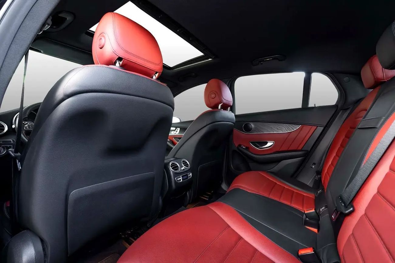 Mercedes-Benz GLC 250 JANUARY SAVINGS | 0% Downpayment | 2,442 P/M | Warranty and Service Package Available