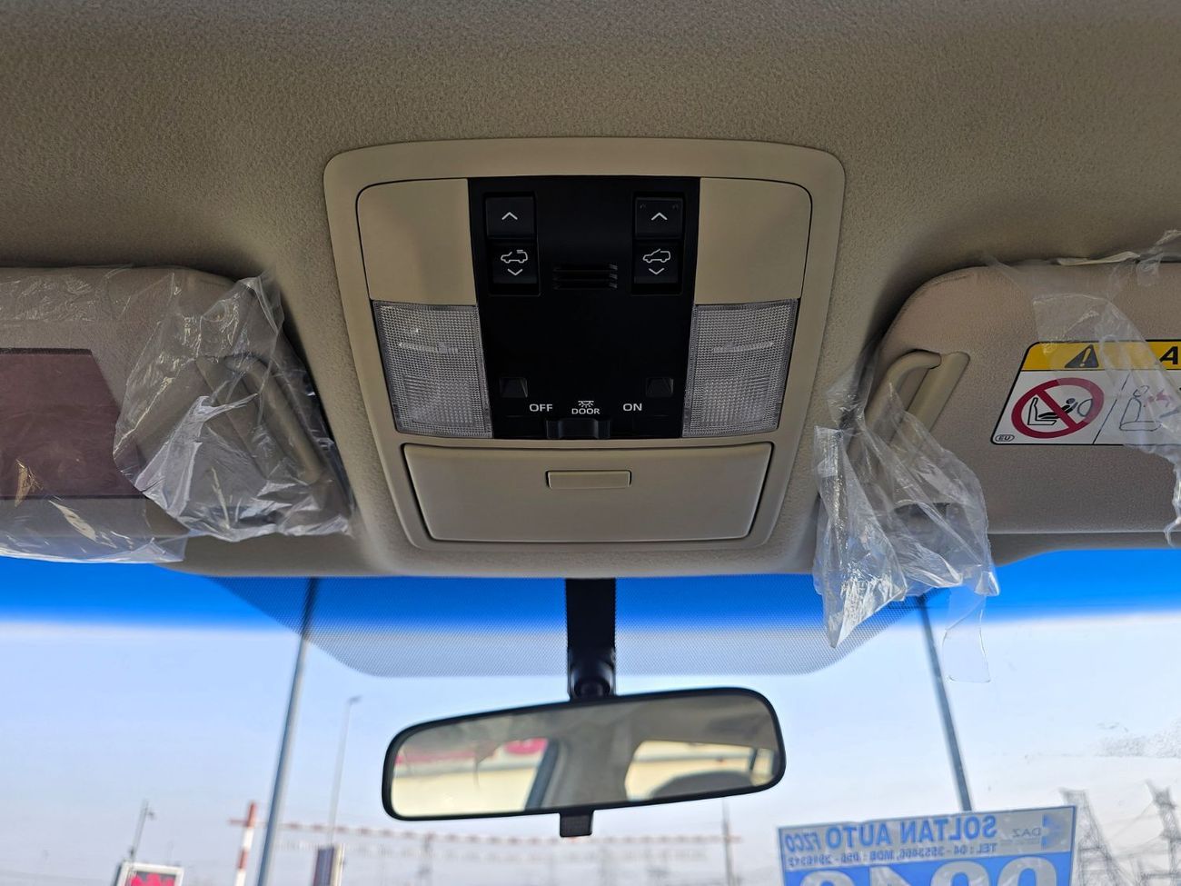 Toyota Prado Land Cruiser Prado VX 4.0l petrol 4WD SUV White  Color 2023 Model