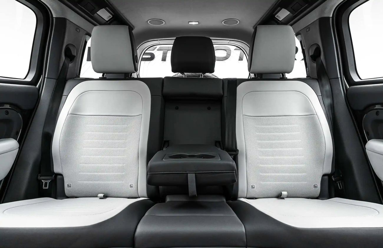 Land Rover Defender 4.4L V8 Twin-Turbo Mild Hybrid Engine