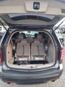 Ford Explorer BASE