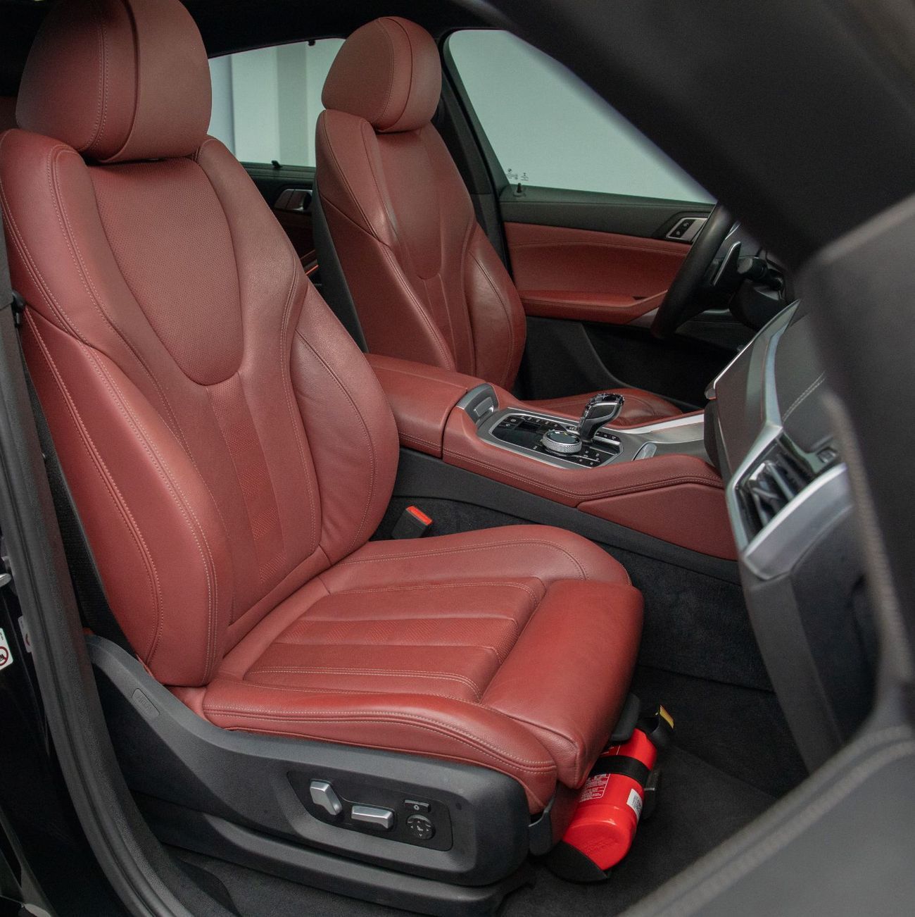 بي أم دبليو X6 xDrive 40i 3.0L