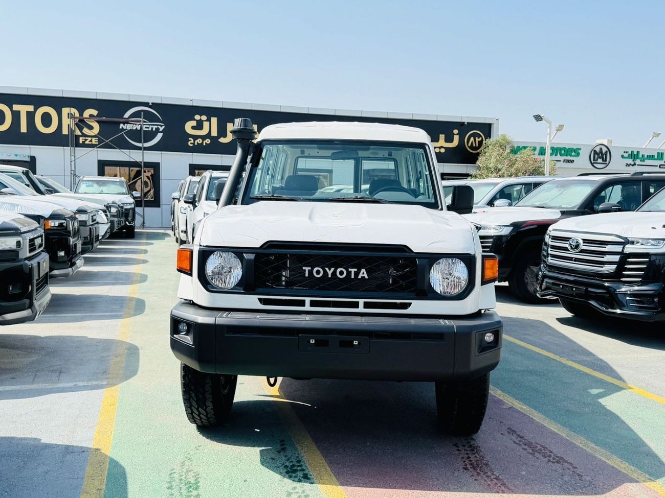 Toyota Land Cruiser TOYOTA LC78 3DOOR 4.0L PTR GCC A/T B/O WHITE 2025