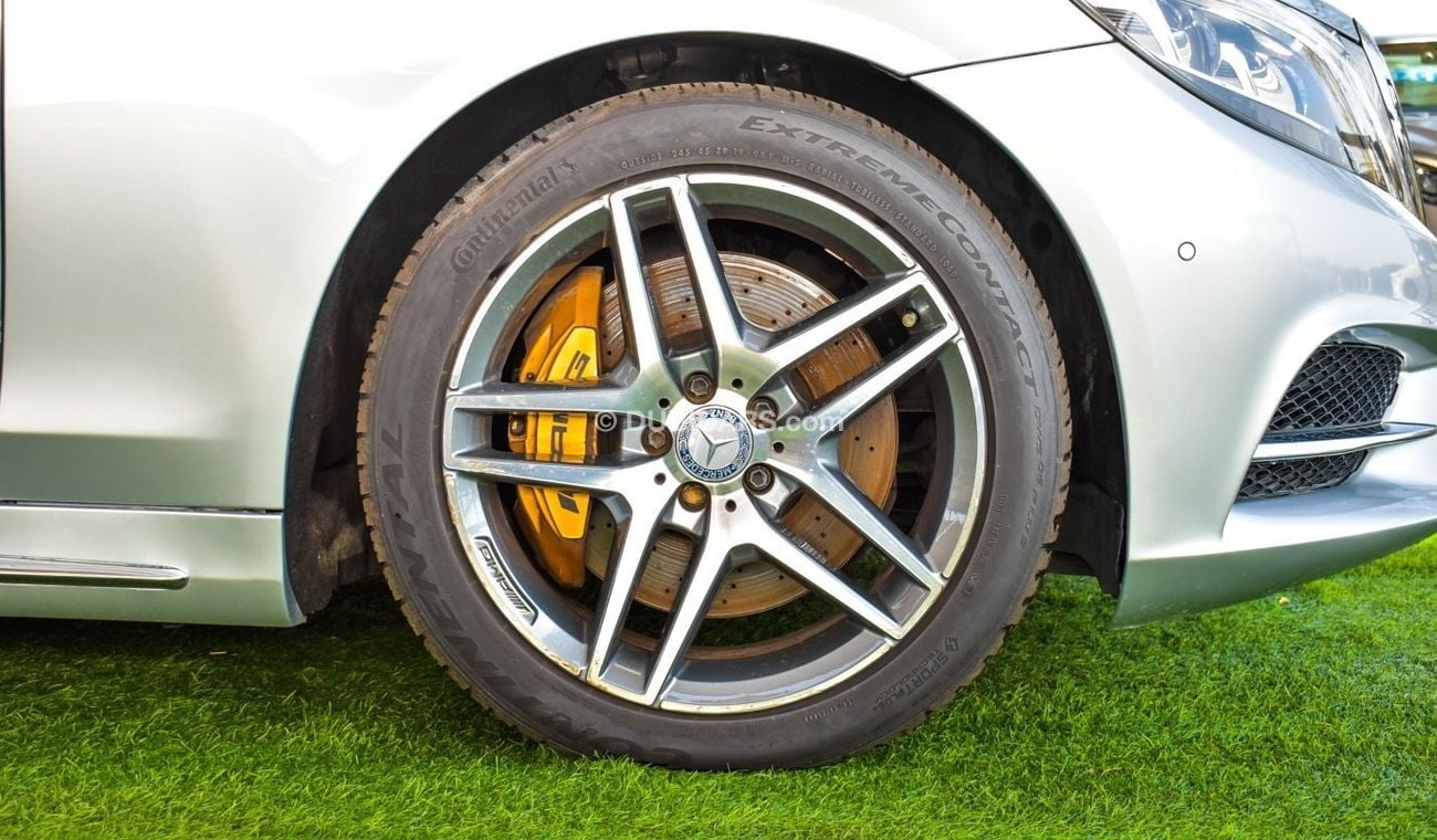 مرسيدس بنز S 550