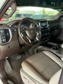 Chevrolet Silverado 1500 CAB/CREW TRAILBOSS Z71