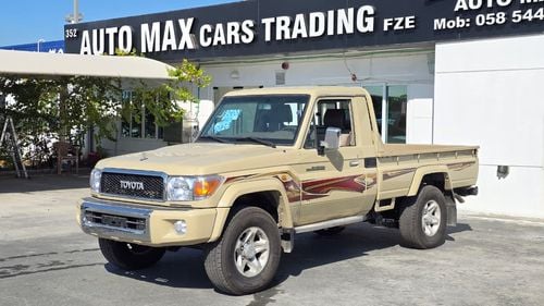 Toyota Land Cruiser Pick Up Std 4.0L Single Cab Utility 4WD 2018 TOYOTA LC79 SINGLE CABIN M/T BEIGE COLOR
