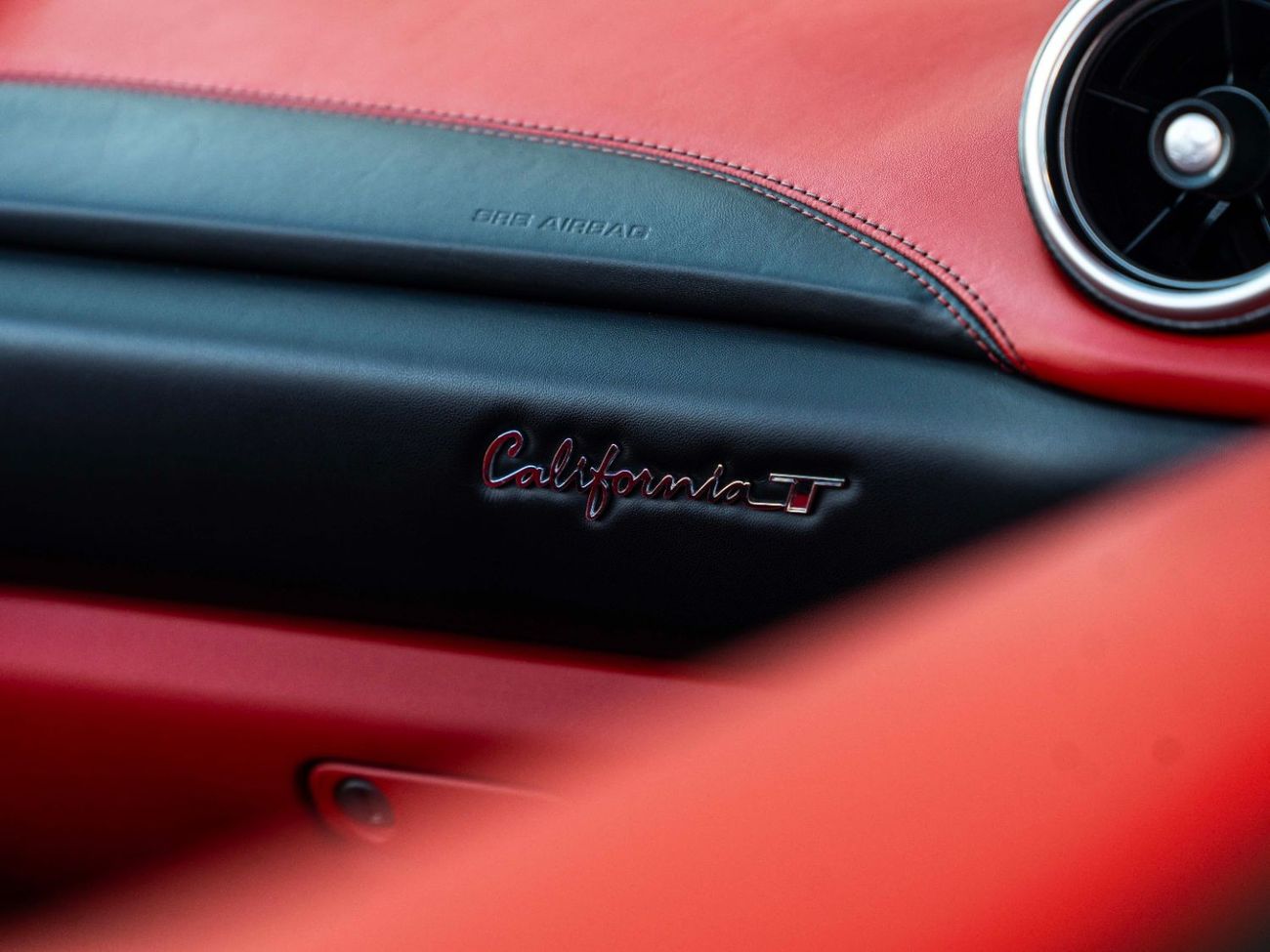 Ferrari California T FERRARI CALIFORNIA T • ONLY 54K KM • 3.9L TURBOCHARGED • OFFICIAL AL TAYER WARRANTY