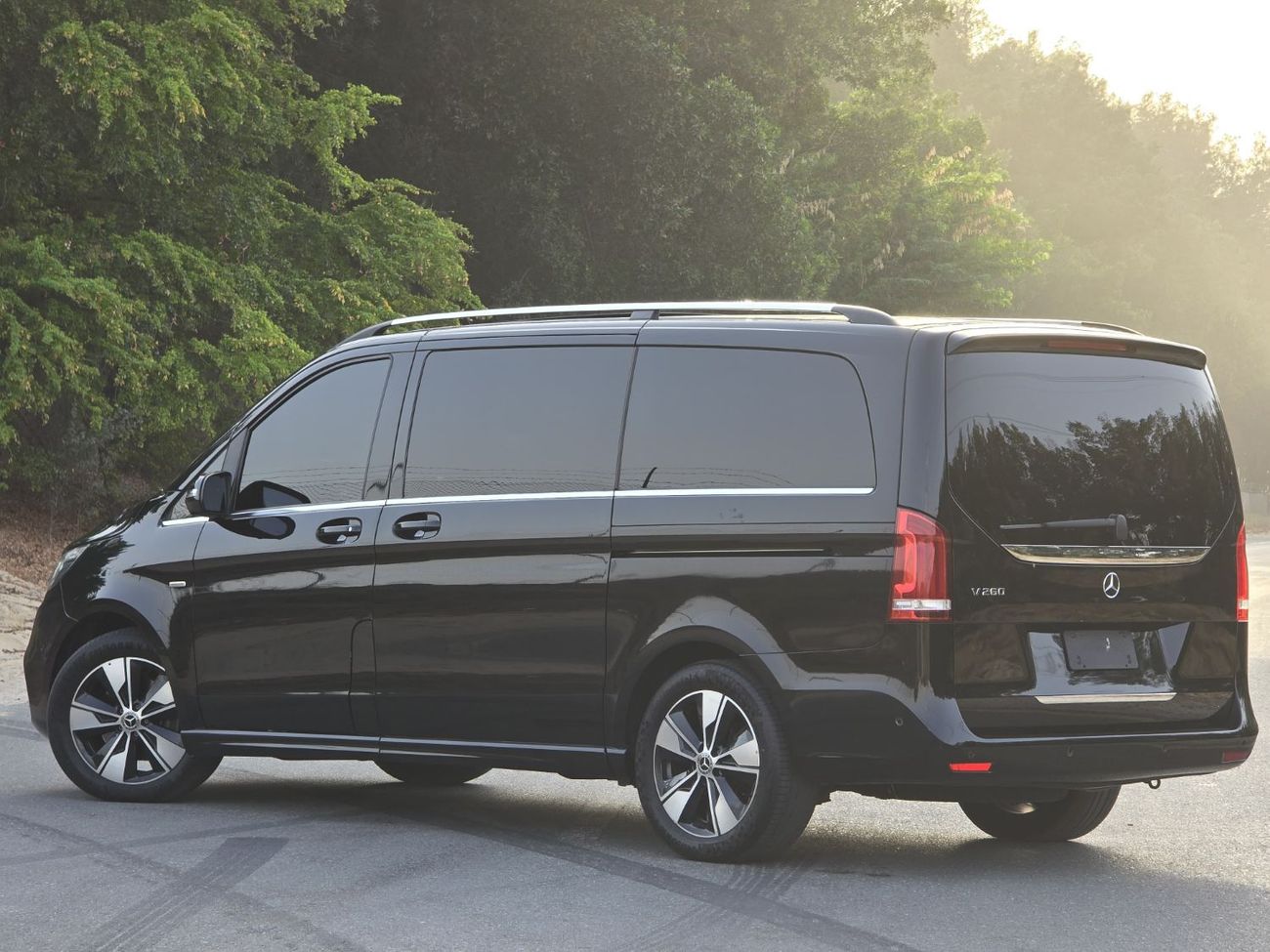 Mercedes-Benz V 250 Std 2.1L MERCEDES V-250 FULL OPITION // PERFECT CONDITION // VIP SEATS // SUNROOF