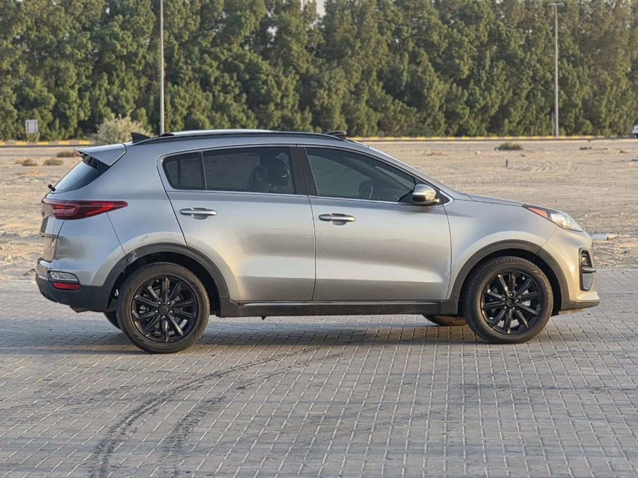 كيا سبورتيج EX 2.0L