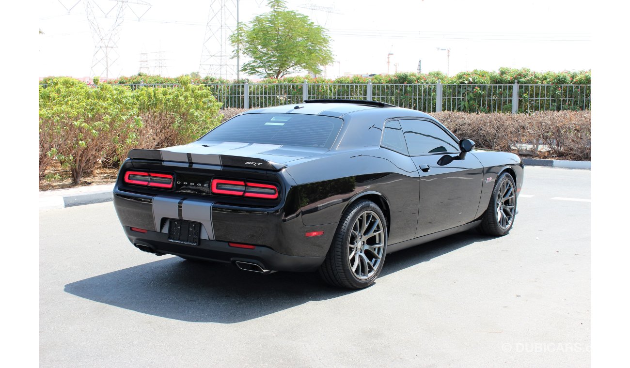 Dodge Challenger 2016/ SRT/ 6.4 / 392/ GCC/ Full service history warranty to 2021 from Trading Enterprises