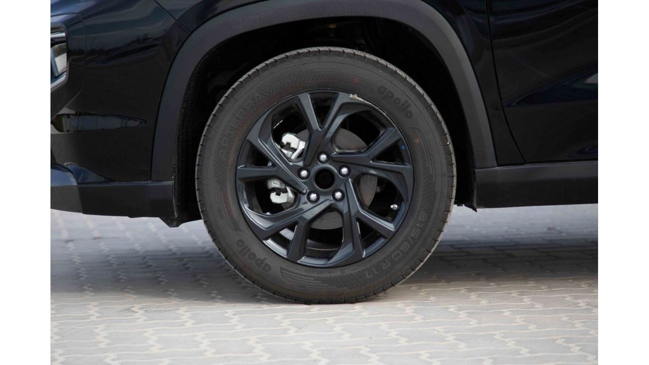 Toyota Urban Cruiser 2023 Toyota Urban Cruiser 1.5 GLX - Pearl Black Inside Ivory | Export Only