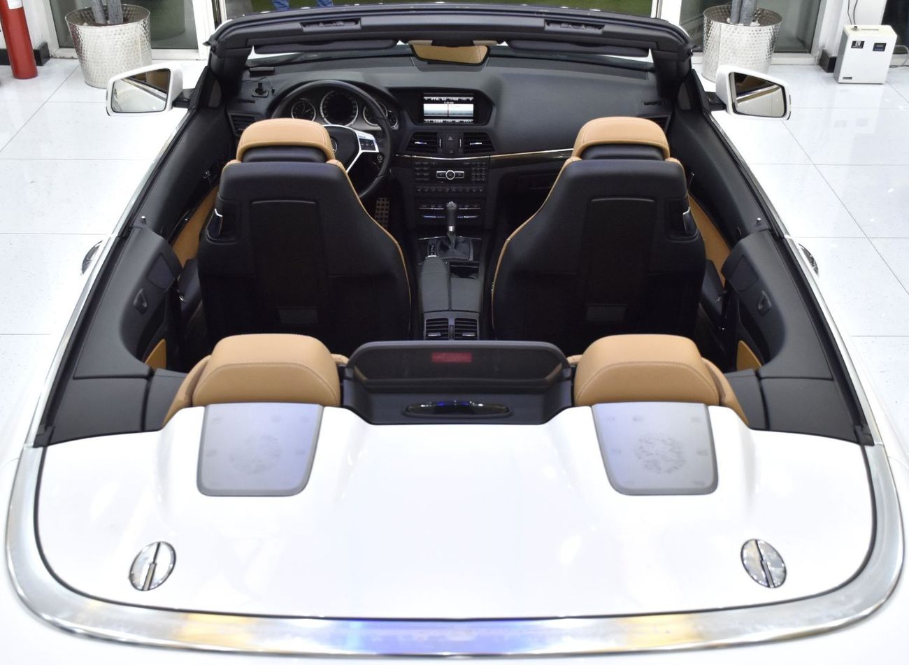 Mercedes-Benz E 350 EXCELLENT DEAL for our Mercedes Benz E350 Convertible ( 2013 Model ) in White Color Japanese Specs