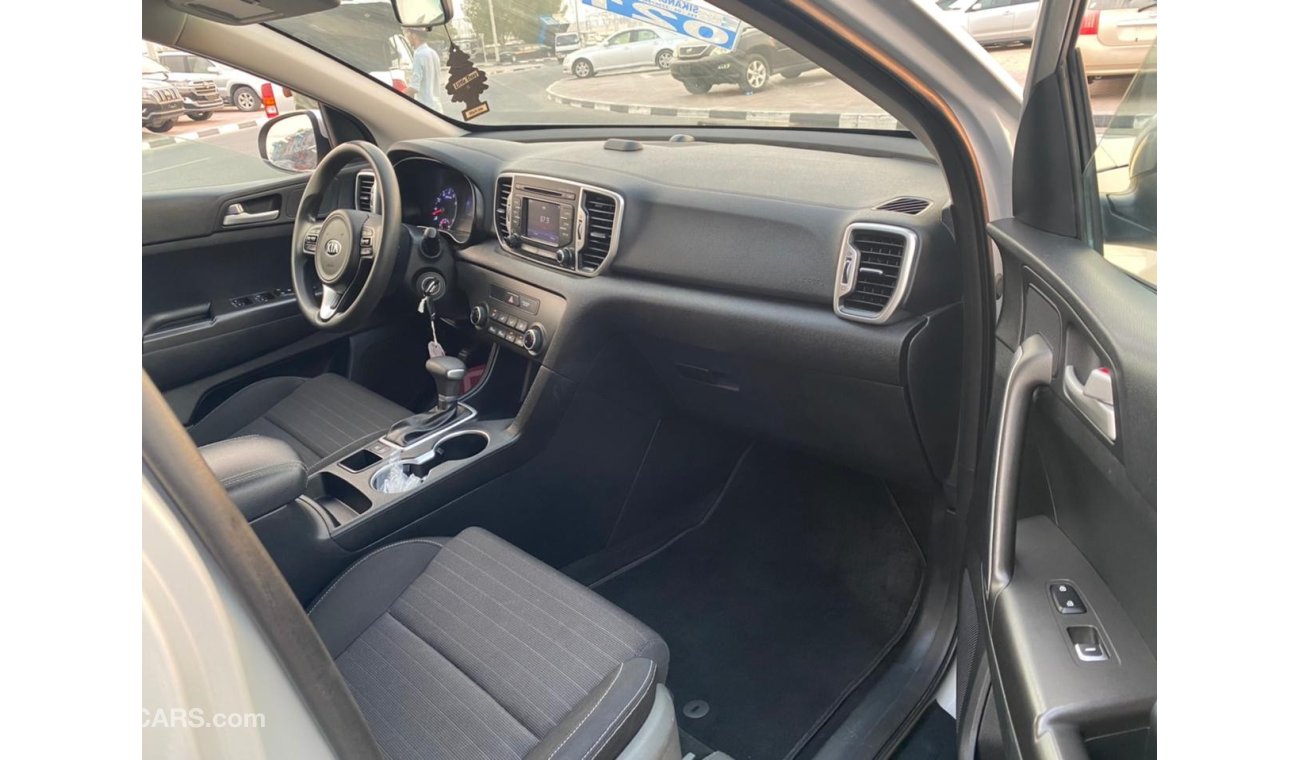 كيا سبورتيج 2018 KIA SPORTAGE 2.4L / MID OPTION