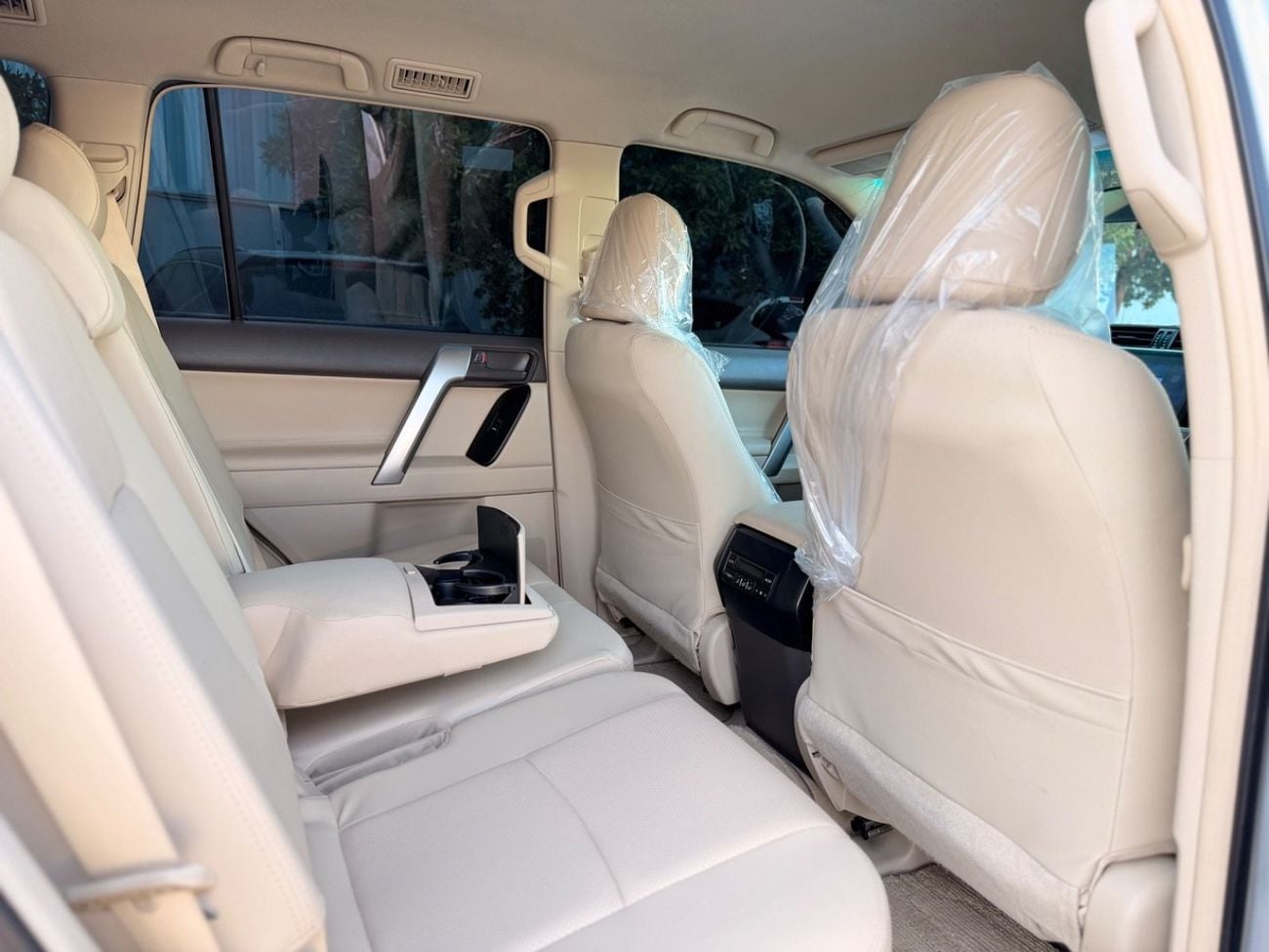 تويوتا برادو GXR 2.7L (160 HP) 4WD