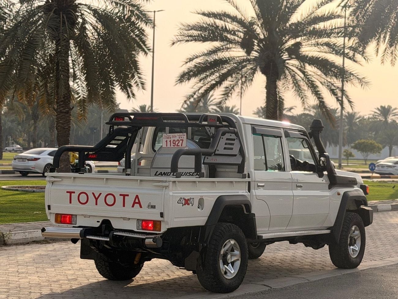 Toyota Land Cruiser GXL export from Australia