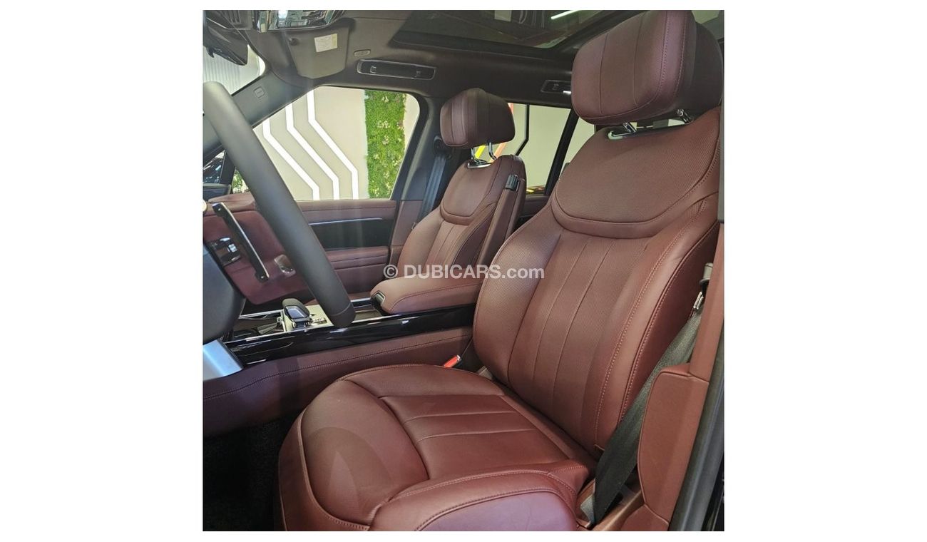 Land Rover Range Rover VOGUE 2024 AUTOBIOGRAGHY /V8 /WARRANTY AVAILABLE UPON REQUEST