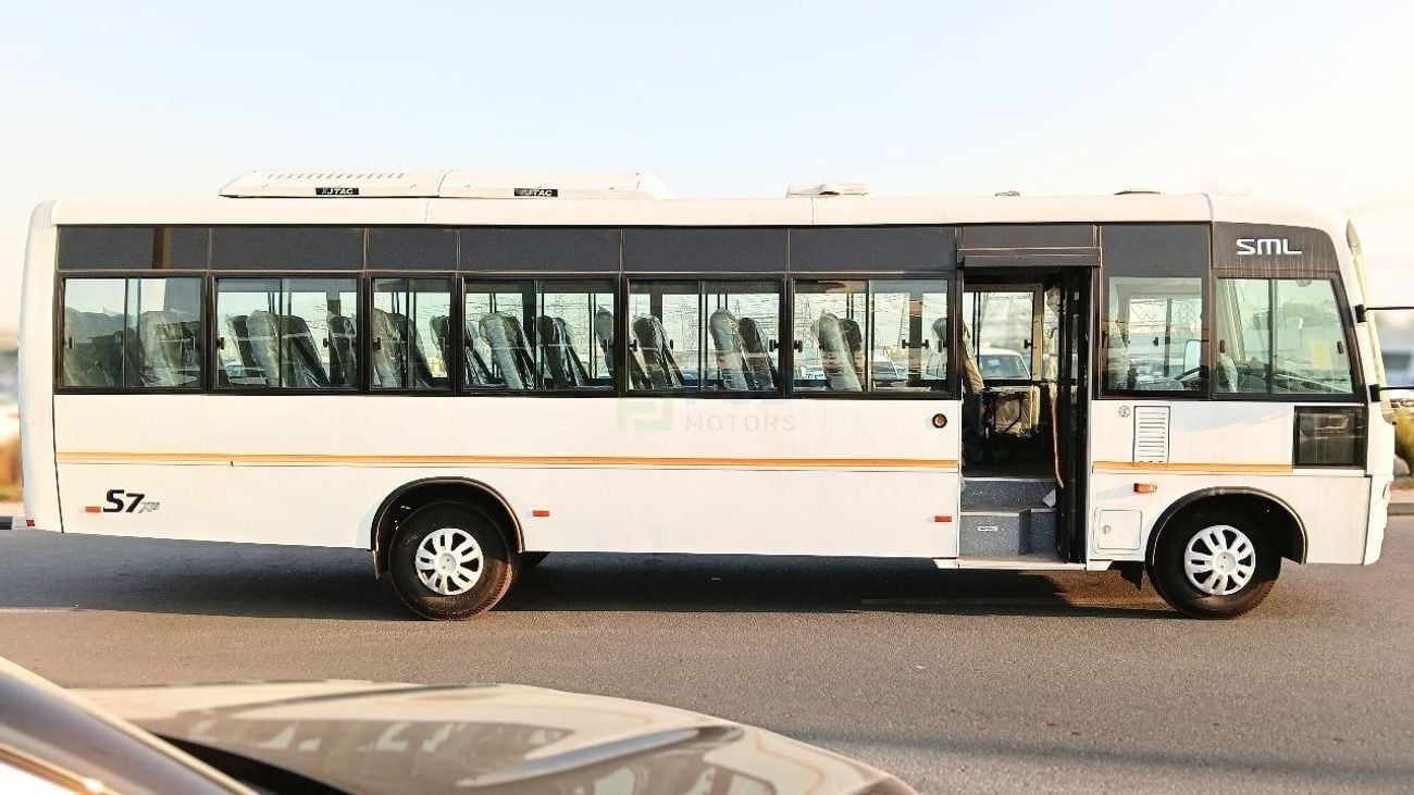 SML Isuzu S7 Bus SML Isuzu S7 Bus 47 Seater A/C MY-2026