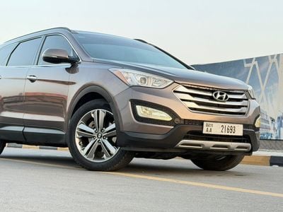 Hyundai Santa Fe fully loaded with panoramic sunroof