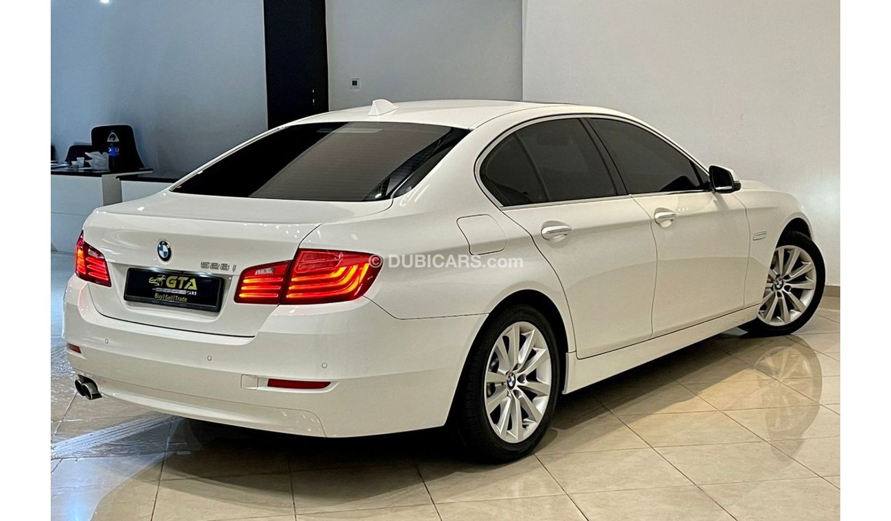 بي أم دبليو 528i 2015 BMW 528i, Full BMW Service History, Warranty, GCC