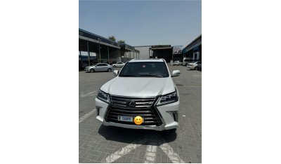 Lexus LX570