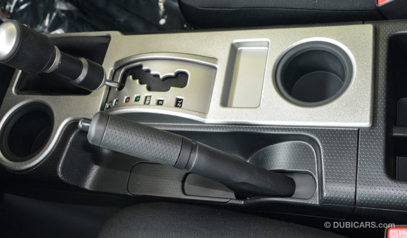 Toyota FJ Cruiser 2019 4.0L V6 - Diff Lock