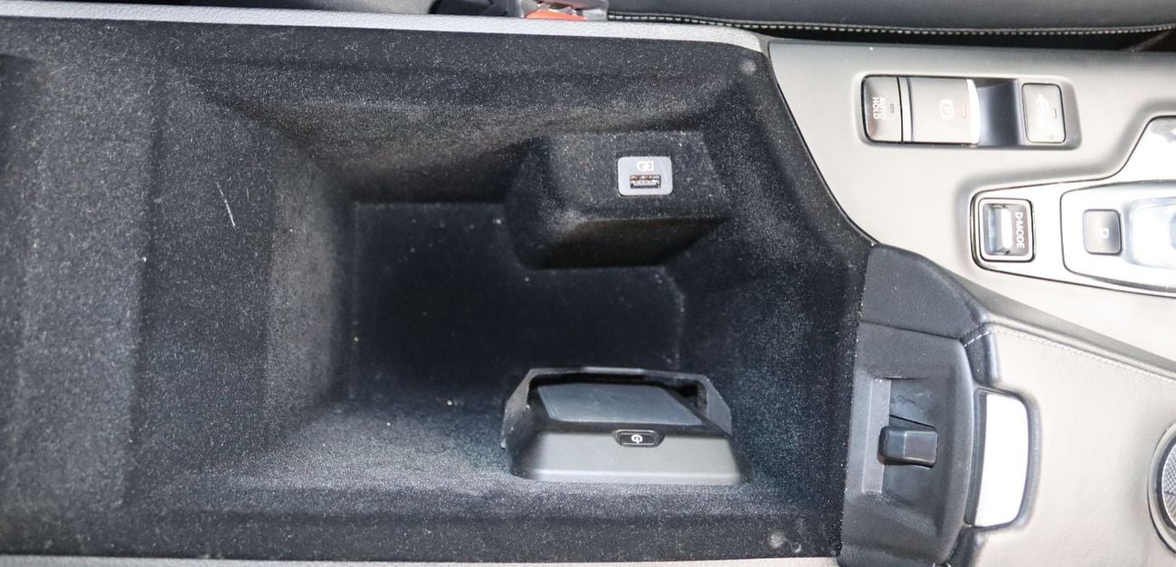 Infiniti Q50 Luxe 3.0L Infiniti Q50 - 2022 - GCC - Full Option - Accident-Free - 6 (V) - 3.0L - Excellent Conditi