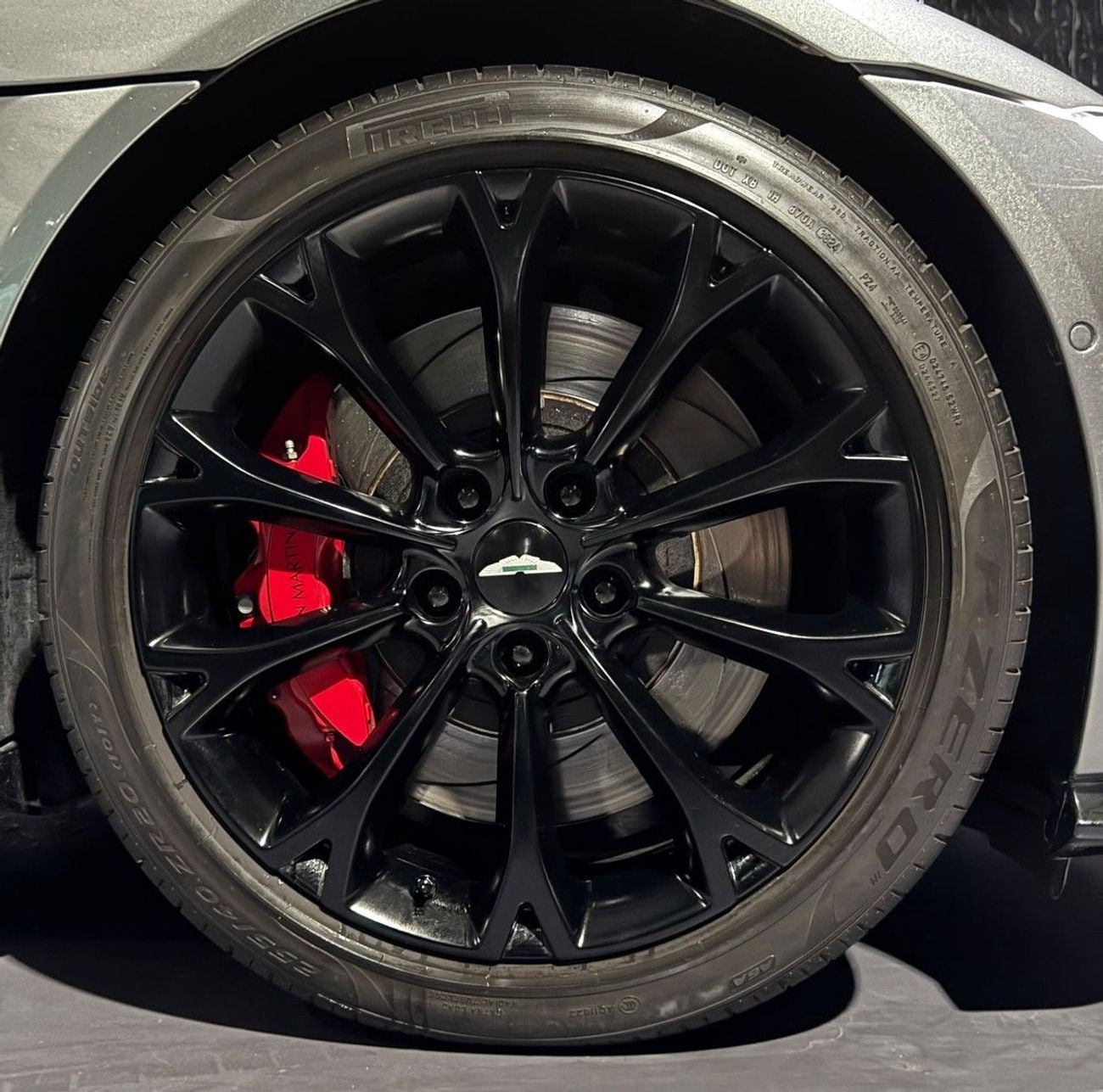 Aston Martin Vantage STD