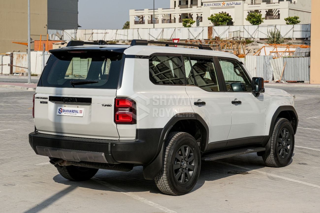 تويوتا برادو ADVENTURE 2.4L TURBO PETROL 4WD 7-SEATER AT 2026MY
