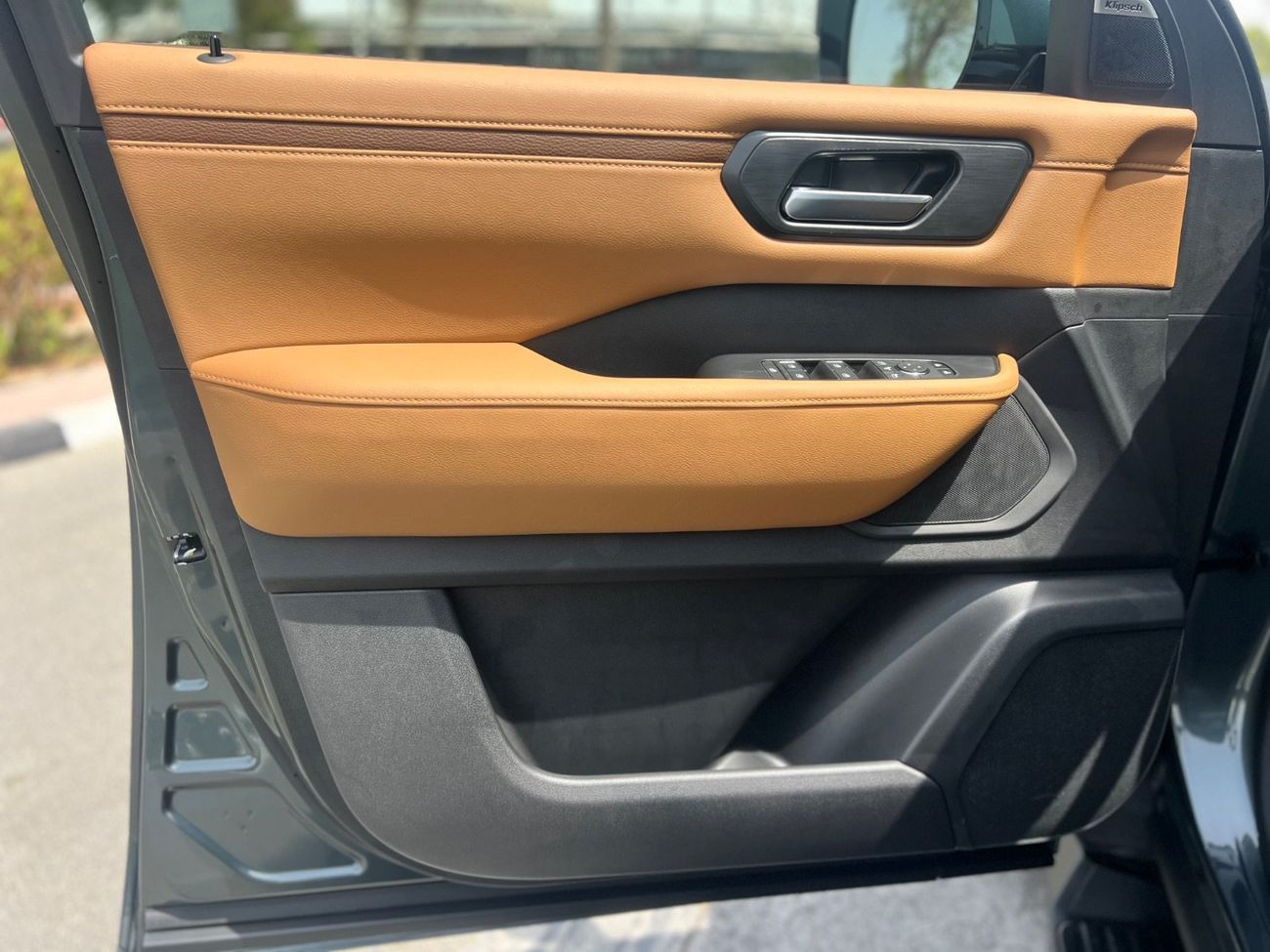 نيسان باترول SE TITANIUM