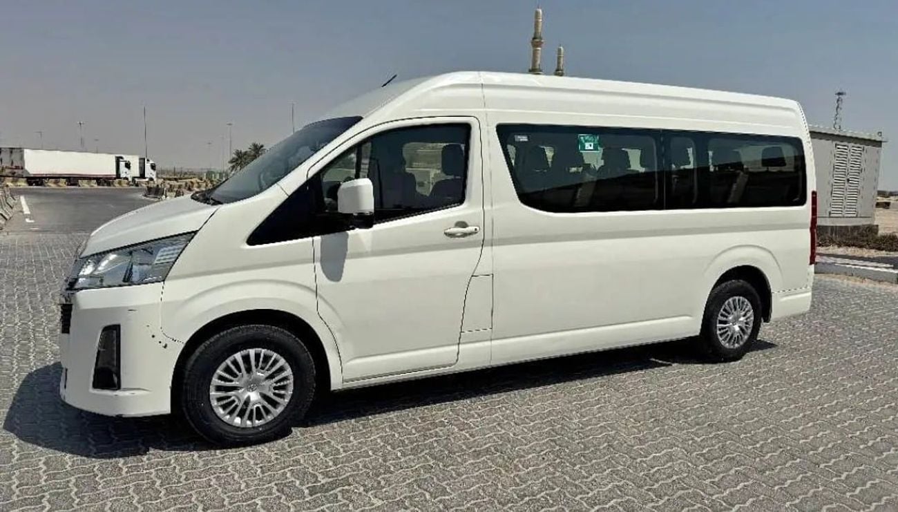 Toyota Hiace DLS - STD ROOF