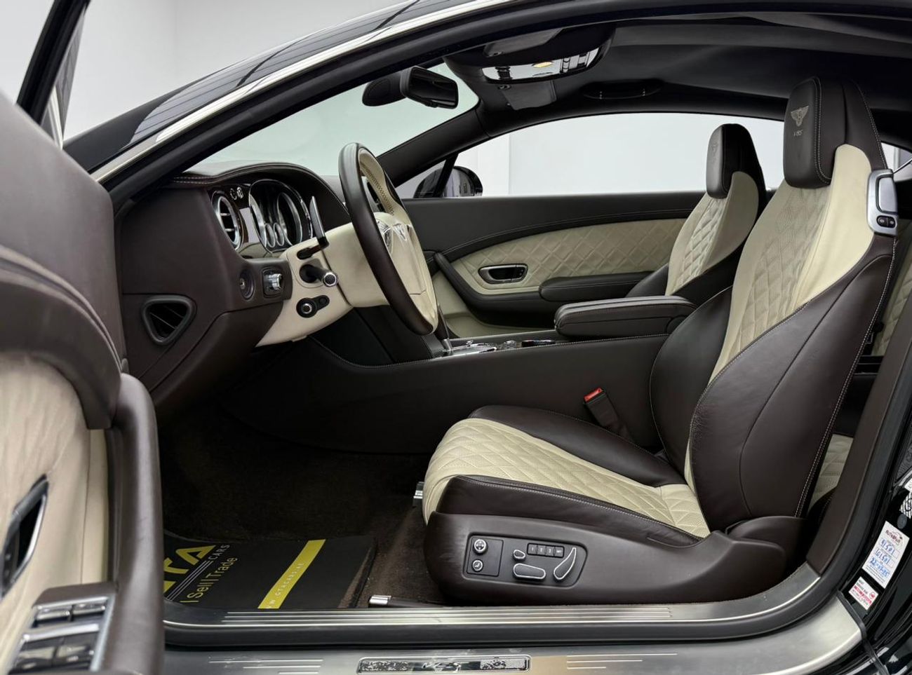 Bentley Continental GT 4.0T V8 2017 Bentley Continental GT v8 S