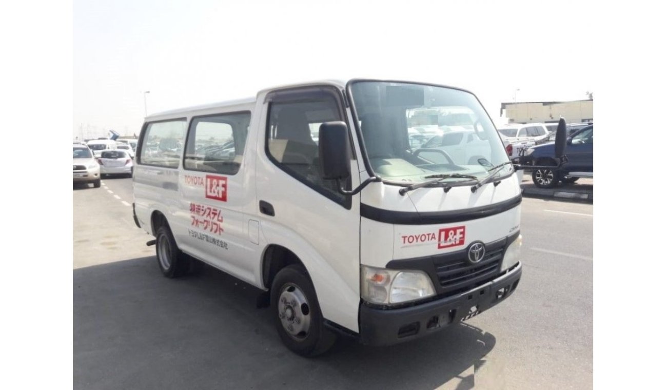 Toyota Dyna Toyota dyna  RIGHT HAND DRIVE (PM817)