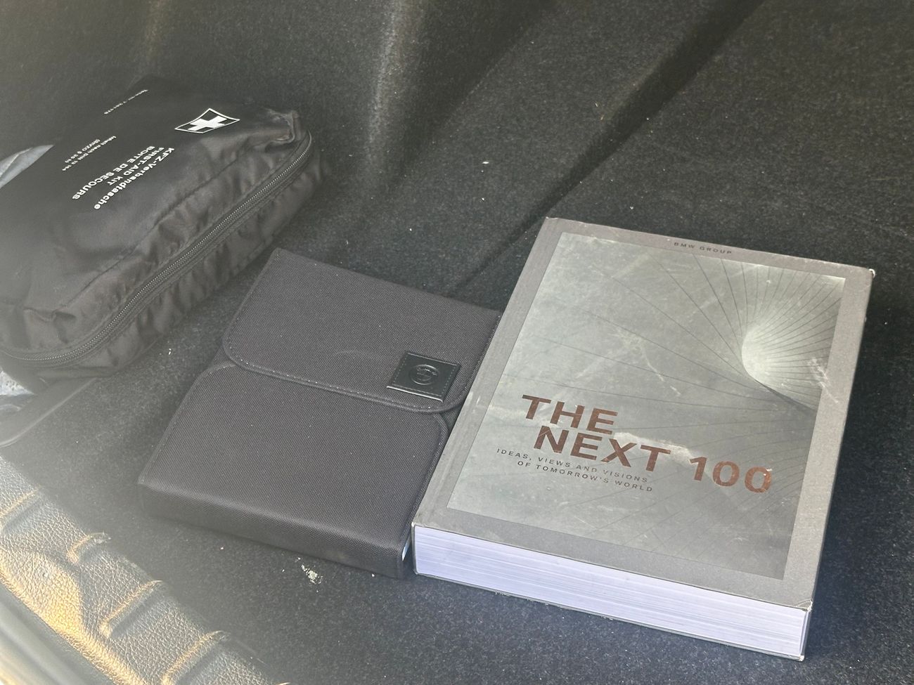 بي أم دبليو 318i