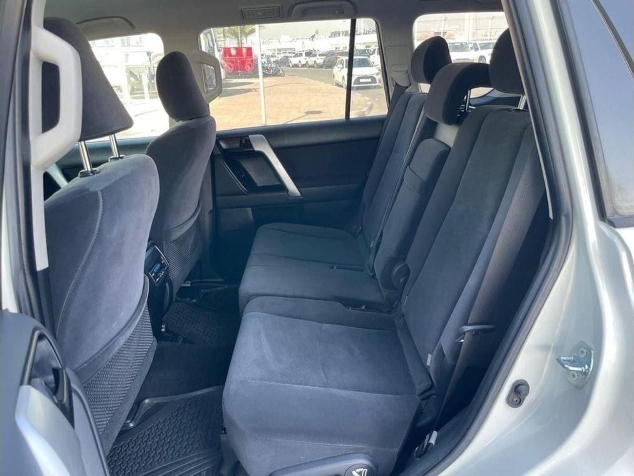 تويوتا برادو Diesel 2.8 Liter Right Hand Drive Automatic Gear