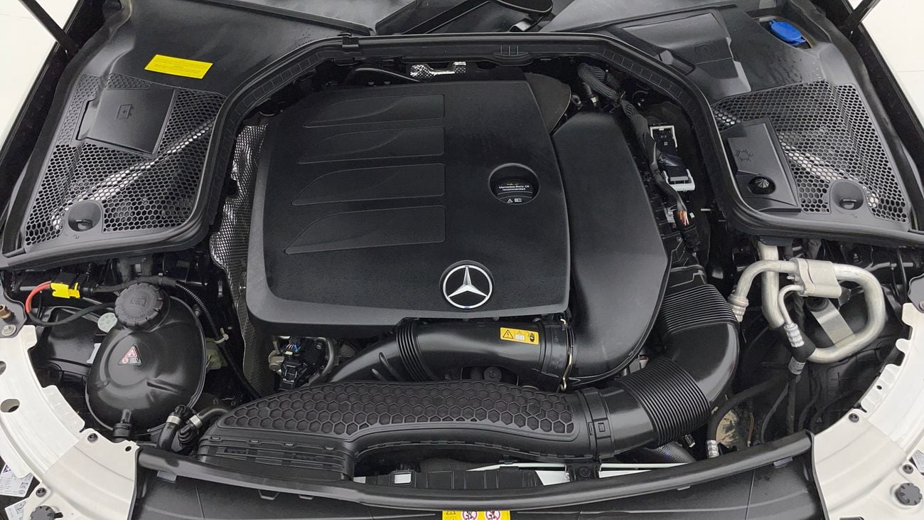 Mercedes-Benz C 200 AMG SPORT PACKAGE 2 | Zero Down Payment | Free Home Test Drive