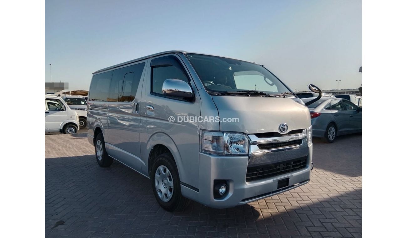تويوتا هاياس TOYOTA HIACE VAN (SUPER GL) RIGHT HAND DRIVE(PM08776)
