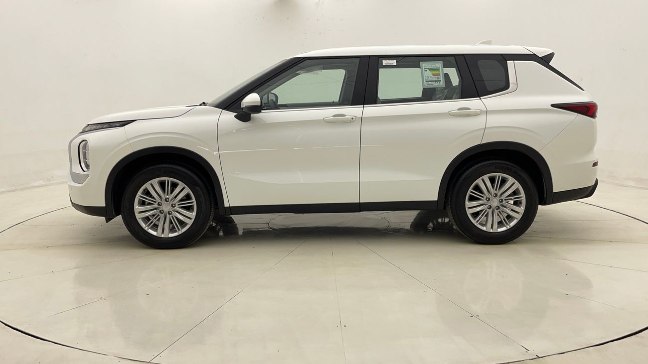 Mitsubishi Outlander MIDLINE 2.5 | Zero Down Payment | Home Test Drive