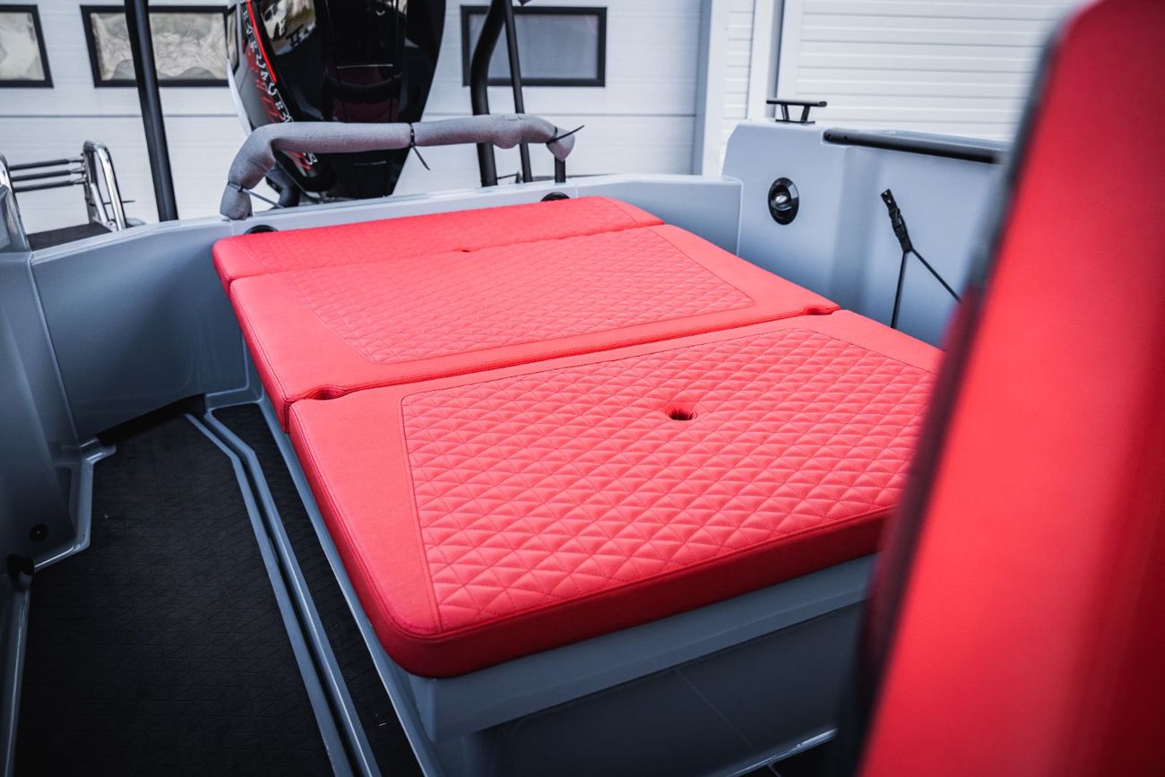 برابوس جي 800 ويدستار - مرسيدس-إيه إم جي جي 63 Boat BRABUS SHADOW 300 CROSS TOP INCL. TRAILER