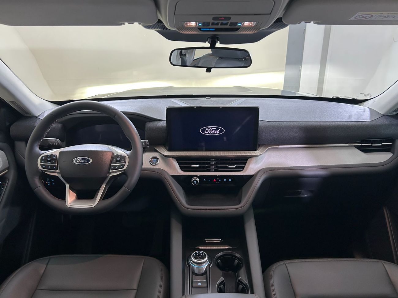 Ford Explorer Active 200A 2.3L 4WD E3325 EXPLORER ACTIVE COMF PKG 200A 4WD 2.3L ECOBOOST AT ACTIVEX